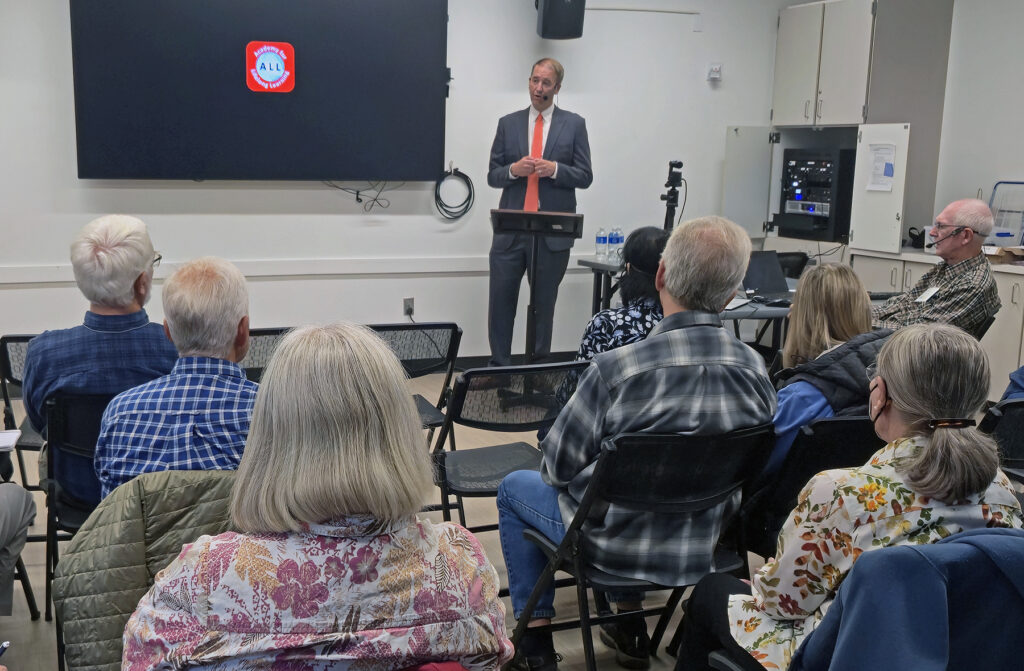 Looking at the Benton County SOS's presentation to a group of community members, from the point of view of the community
